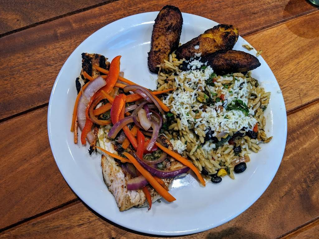 Salt Life Food Shack | restaurant | 17 N Fletcher Ave, Fernandina Beach, FL 32034, USA | 9044327385 OR +1 904-432-7385