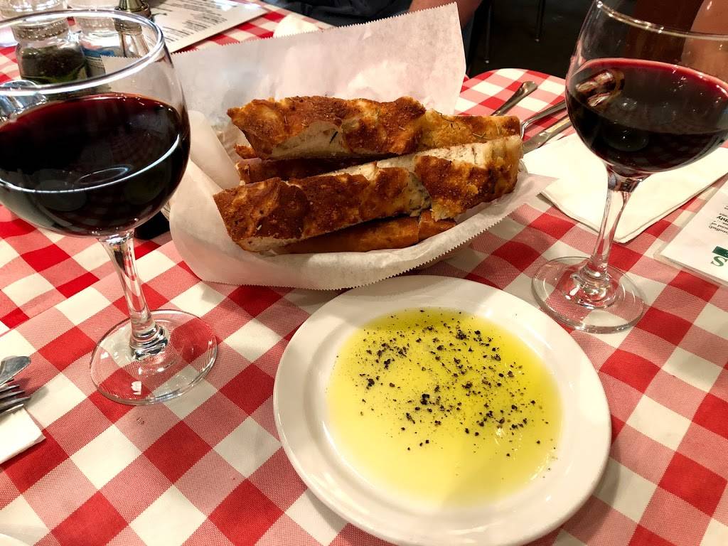 Collinas Italian Cafe | restaurant | 502 W 19th St, Houston, TX 77008, USA | 7138690492 OR +1 713-869-0492