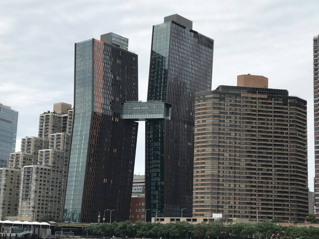 Skyline Princess Cruises | restaurant | 1 Worlds Fair Marina, Flushing, NY 11368, USA | 7184461100 OR +1 718-446-1100