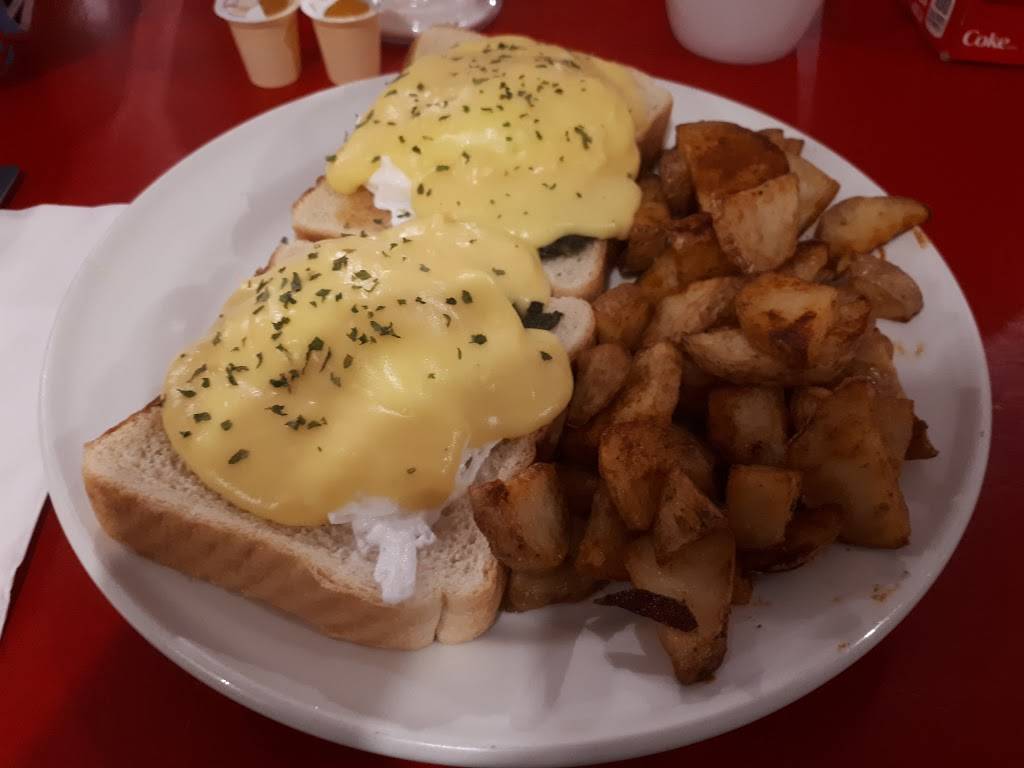 East Side Diner | restaurant | 268 E Main St, Welland, ON L3B 3W9, Canada | 2898208638 OR +1 289-820-8638