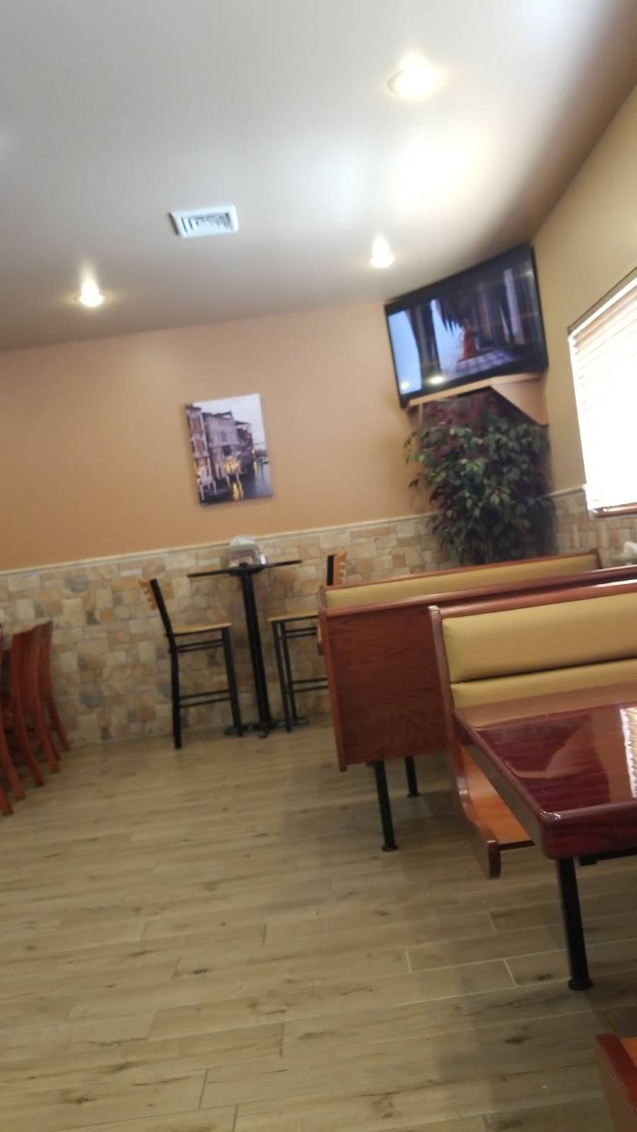 Graziellas Italian Restorante | restaurant | 5 W, E Main St, Plainfield, PA 17081, USA | 7172412800 OR +1 717-241-2800