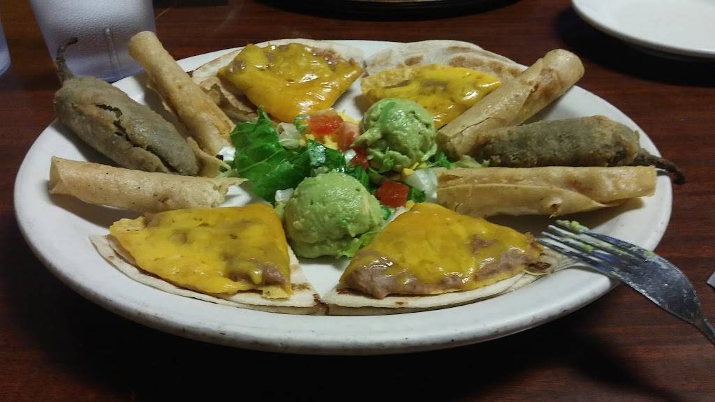 Dos Panchas | restaurant | 103 Broad St, Mesquite, TX 75149, USA | 9722859199 OR +1 972-285-9199
