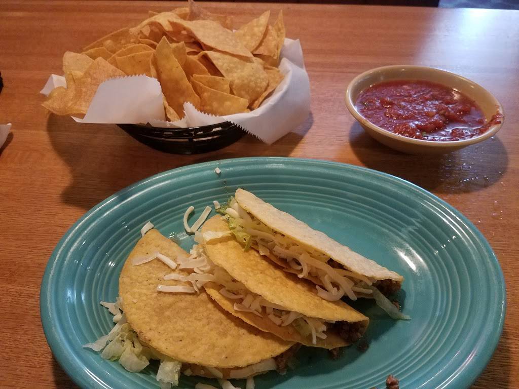 El Toro | restaurant | 4421 W Franklin St, Bellbrook, OH 45305, USA | 9378484565 OR +1 937-848-4565