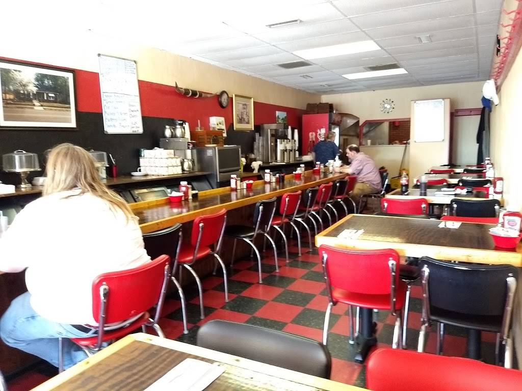 Popes Cafe | cafe | 120 Public Square E, Shelbyville, TN 37160, USA | 9316844100 OR +1 931-684-4100