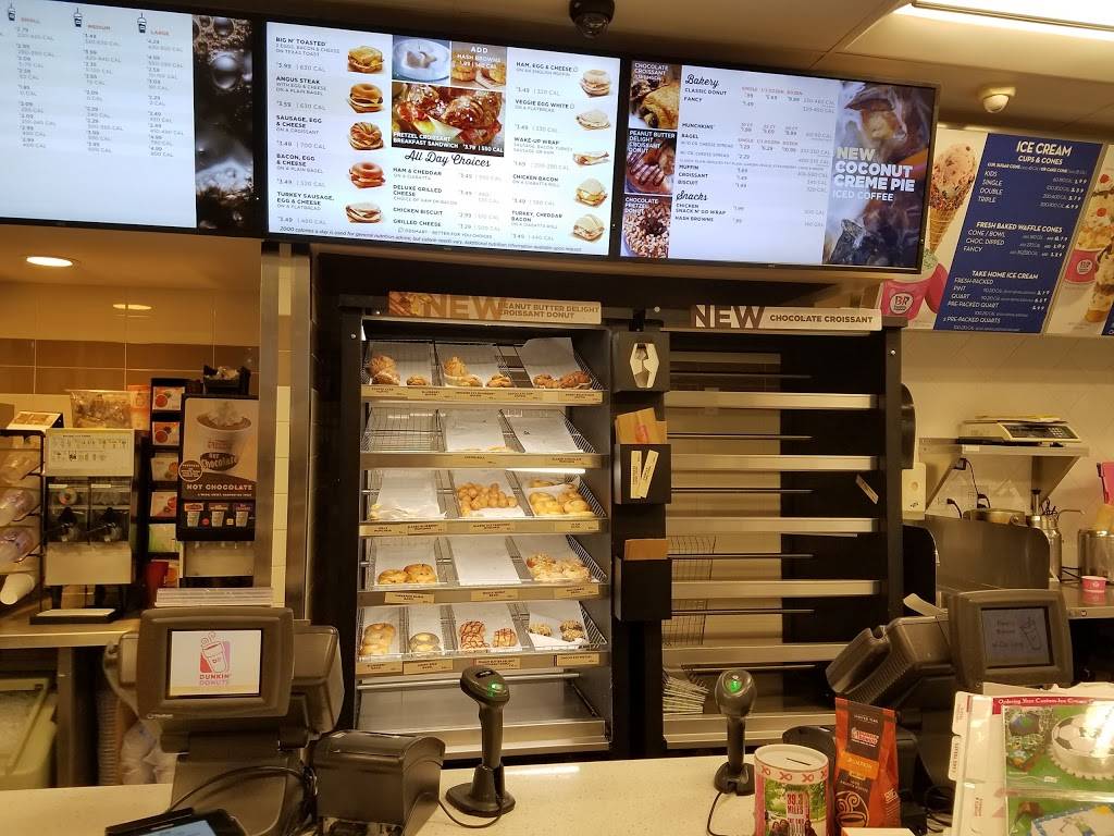 Dunkin | cafe | 108 S Northwest Hwy, Barrington, IL 60010, USA | 8473813808 OR +1 847-381-3808