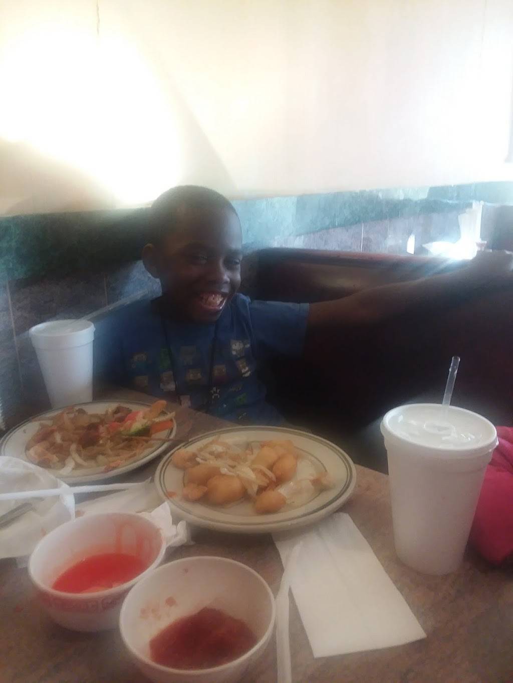 Happy China | meal takeaway | 1063, 28 Dixon Springs Hwy, Carthage, TN 37030, USA | 6157352337 OR +1 615-735-2337