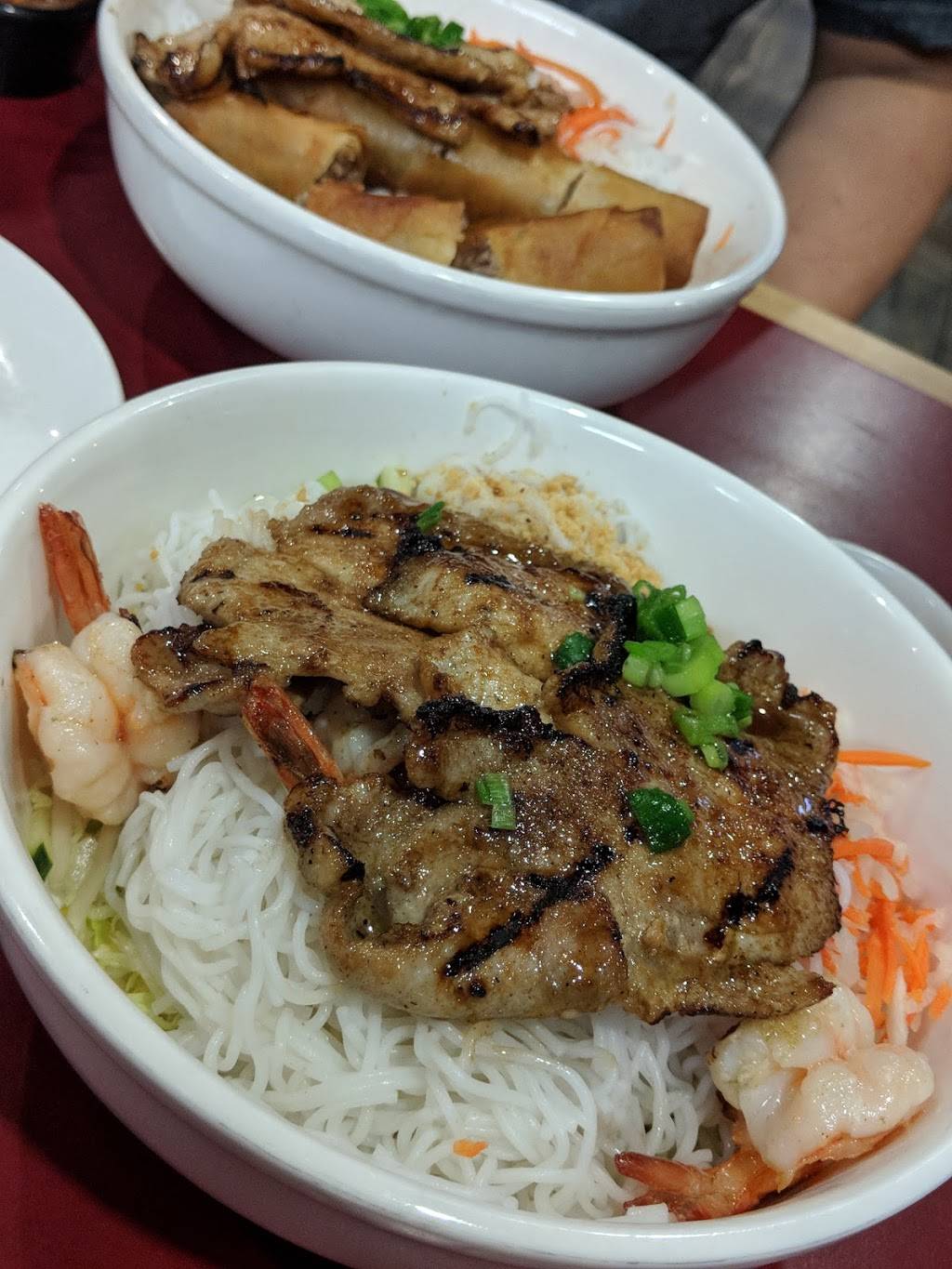 House of Pho | restaurant | 5353 Almaden Expy, San Jose, CA 95118, USA | 4082666683 OR +1 408-266-6683