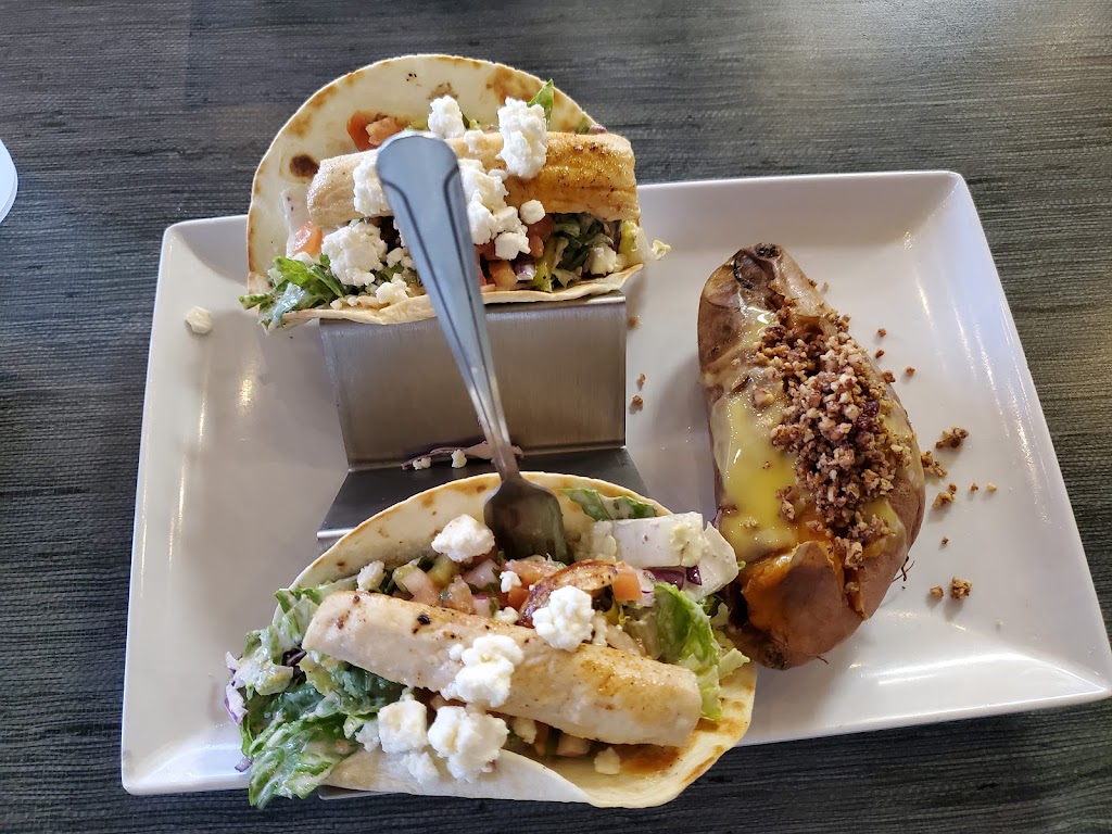 The Wharf Casual Seafood | restaurant | 4767 US-90, Marianna, FL 32446, USA | 8505261955 OR +1 850-526-1955