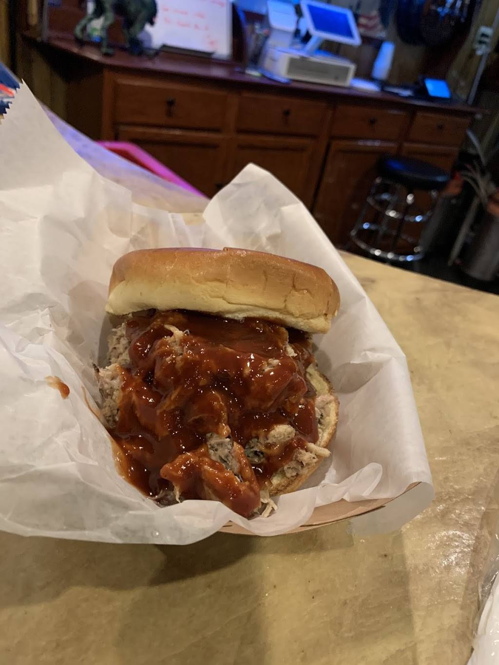 Coops Smokin BBQ & Venue | restaurant | 3204 Gallatin Pike, Nashville, TN 37216, USA | 6159813578 OR +1 615-981-3578