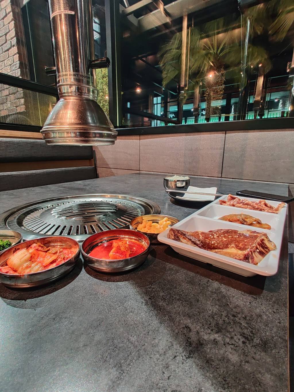 Daikon Korean BBQ | restaurant | 3636 N Freeway Blvd, Sacramento, CA 95834, USA | 9165159121 OR +1 916-515-9121