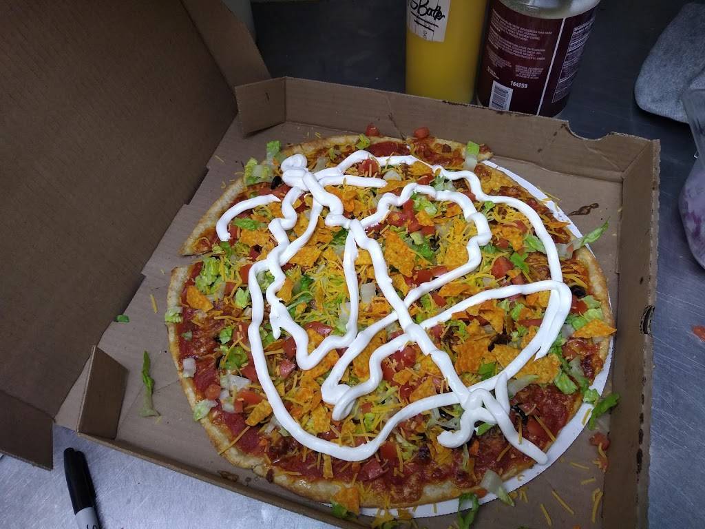 Mikeys Pizza | restaurant | 406 W Harding Rd, Springfield, OH 45504, USA | 9373981700 OR +1 937-398-1700