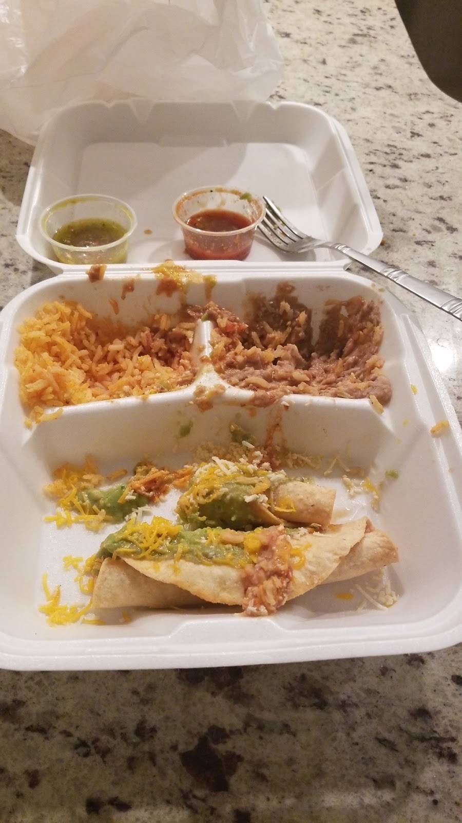 Robertos Taco Shop | restaurant | 3102 Las Vegas Blvd N, Las Vegas, NV 89115, USA | 7026437122 OR +1 702-643-7122