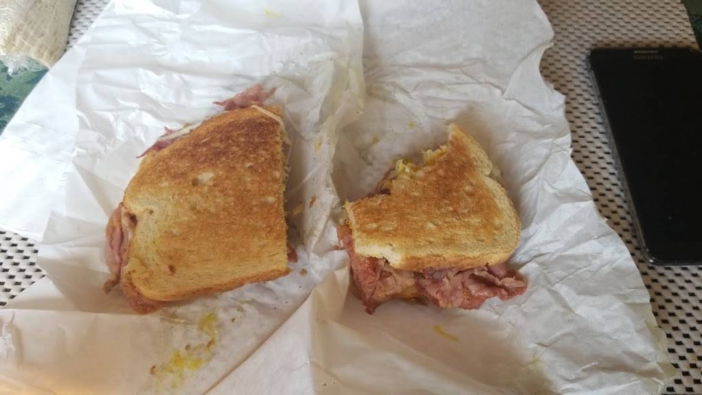 Nick Paradise Cafe | restaurant | 3200 W Beverly Blvd, Montebello, CA 90640, USA | 3237222566 OR +1 323-722-2566