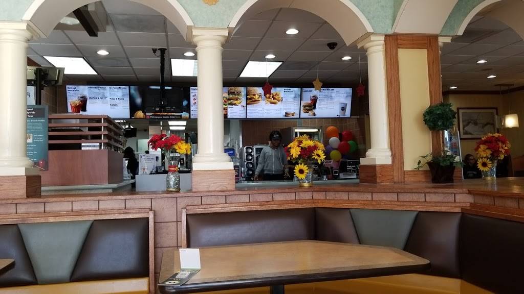 McDonalds | cafe | 5236 Providence Rd, Virginia Beach, VA 23464, USA | 7574670081 OR +1 757-467-0081