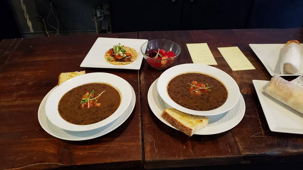 Greenhorn | restaurant | 112 Vine St, Bluffton, OH 45817, USA | 5672264568 OR +1 567-226-4568