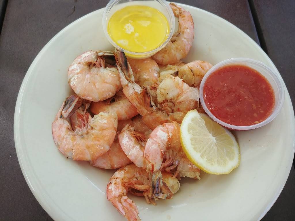 O C Whites Seafood & Spirits | restaurant | 118 Avenida Menendez, St. Augustine, FL 32084, USA | 9048240808 OR +1 904-824-0808