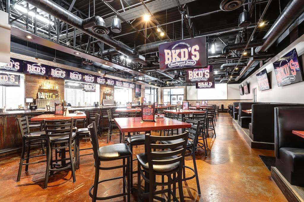 BKDs Backyard Joint | night club | 980 E Pecos Rd, Chandler, AZ 85225, USA | 4809352537 OR +1 480-935-2537