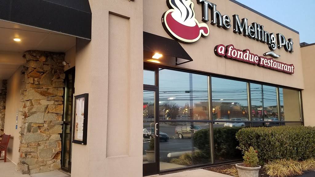 The Melting Pot | restaurant | 3350 Paxton St, Harrisburg, PA 17111, USA | 7175646358 OR +1 717-564-6358