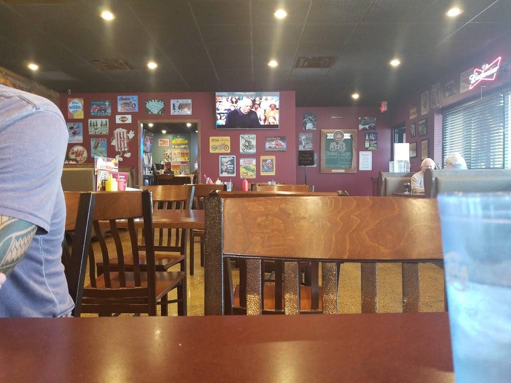 5-8 Grill & Tap | restaurant | 1741 S Robert St, West St Paul, MN 55118, USA | 6514565858 OR +1 651-456-5858