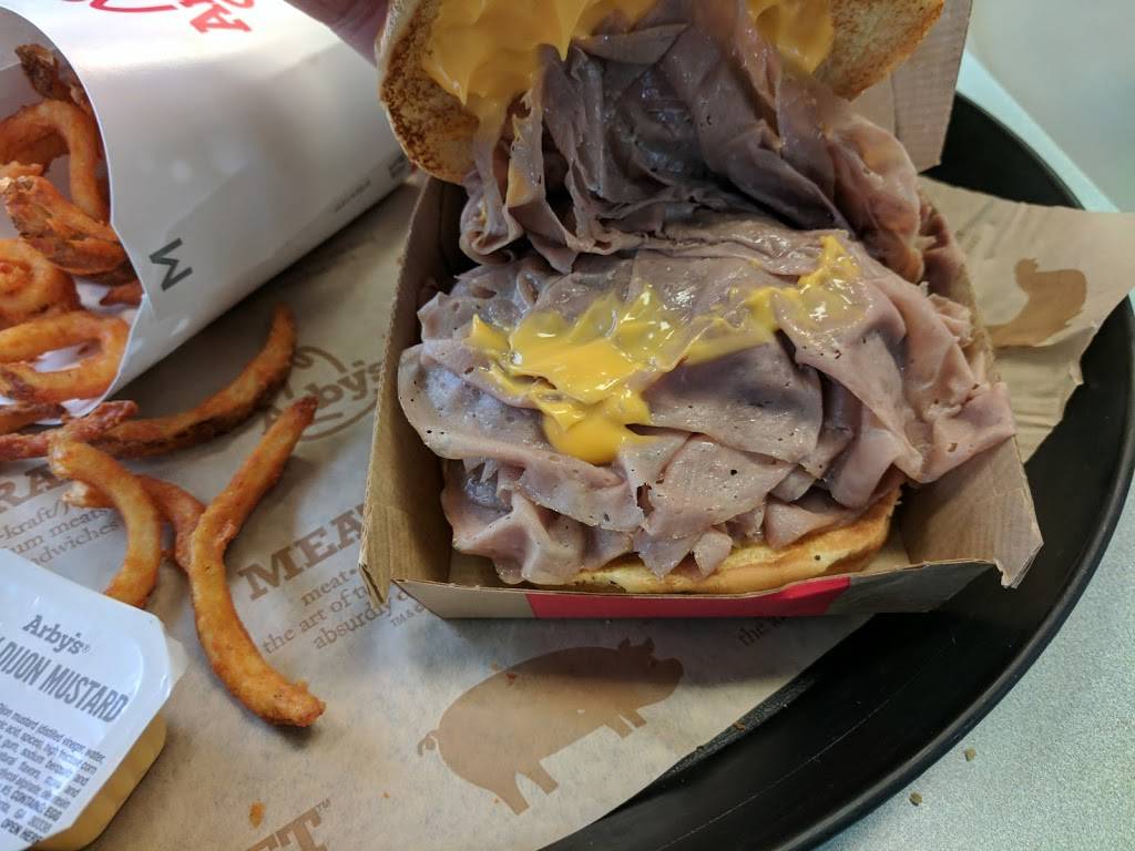 Arbys | restaurant | 4003 WI-28, Kohler, WI 53044, USA | 9206940051 OR +1 920-694-0051