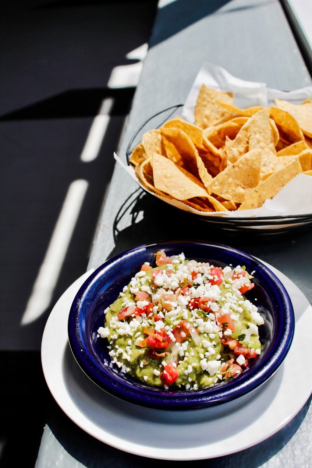 Mission Taco Joint - Downtown Kirkwood | restaurant | 105 E Jefferson Ave, Kirkwood, MO 63122, USA | 3146665757 OR +1 314-666-5757