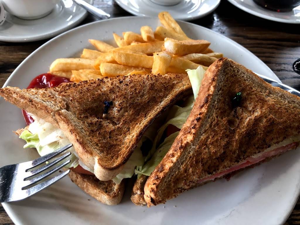 AJs Restaurant | restaurant | 1 Regan Rd Unit 18, Brampton, ON L7A 1B8, Canada | 9058406558 OR +1 905-840-6558