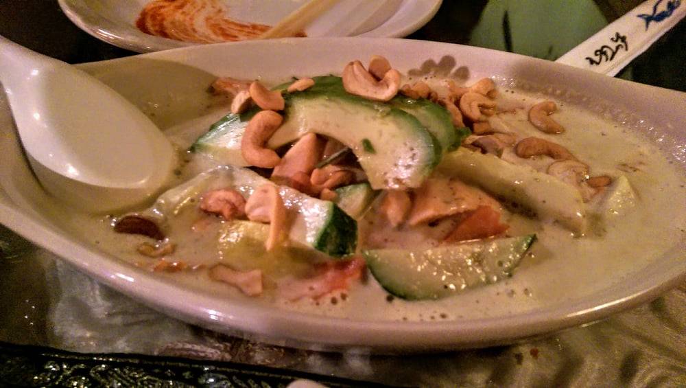 Rain Japanese Sushi Bar & Thai | restaurant | 5267 Park St N, St. Petersburg, FL 33709, USA | 7275451781 OR +1 727-545-1781