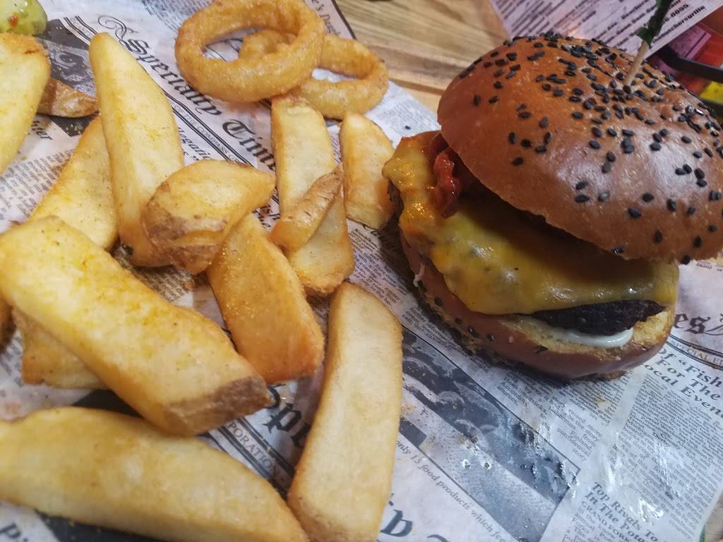 The Butchers Grille & Market | restaurant | 22713 Michigan Ave, Dearborn, MI 48124, USA | 3134360055 OR +1 313-436-0055