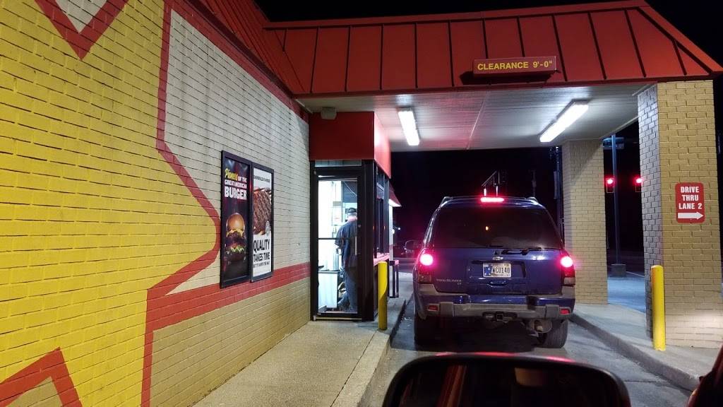 Hardees | restaurant | 304 E National Ave, Brazil, IN 47834, USA | 8124481826 OR +1 812-448-1826