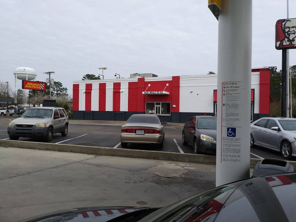 KFC | restaurant | 2600 US-90, Gautier, MS 39553, USA | 2284971388 OR +1 228-497-1388