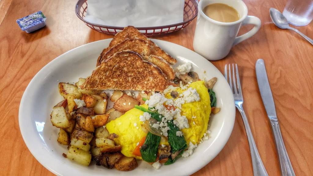 Cotton House Cafe | restaurant | 8639 W Battaglia Dr, Arizona City, AZ 85123, USA | 5204940485 OR +1 520-494-0485