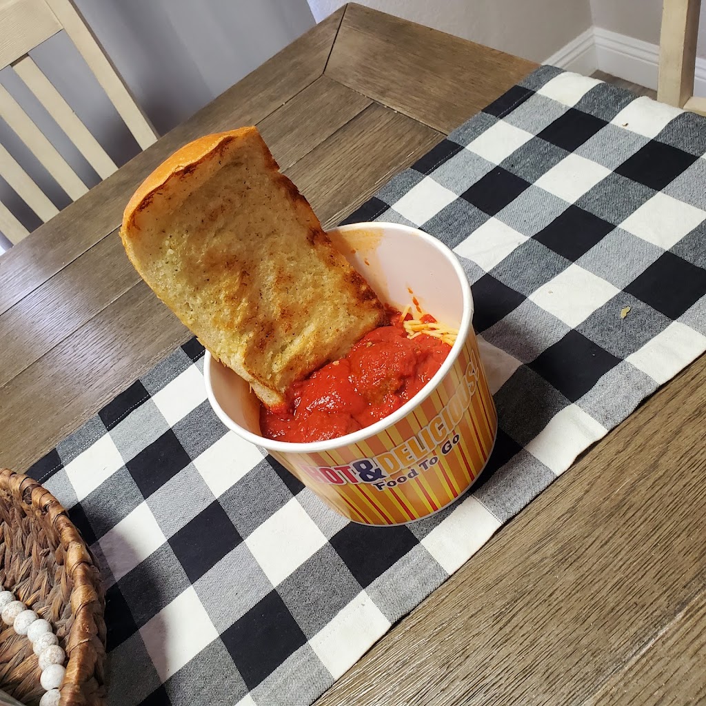 By The Bucket Mesa | restaurant | 454 N Lindsay Rd, Mesa, AZ 85213, USA | 4808683724 OR +1 480-868-3724