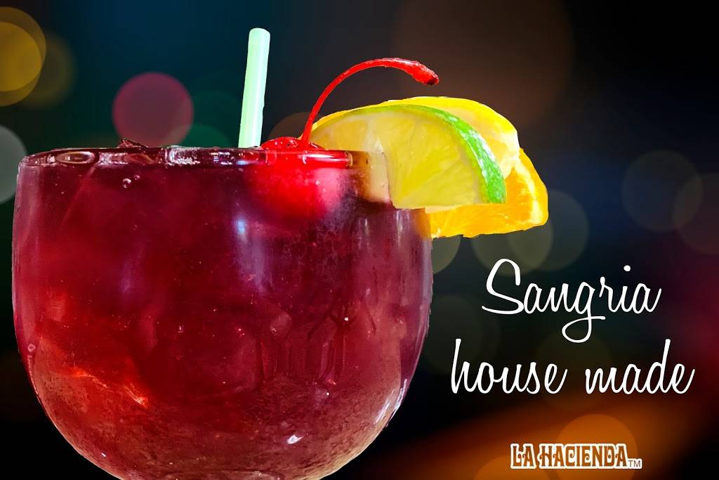 La Hacienda Arlington | restaurant | 210 W Division St, Arlington, WA 98223, USA | 3604359433 OR +1 360-435-9433