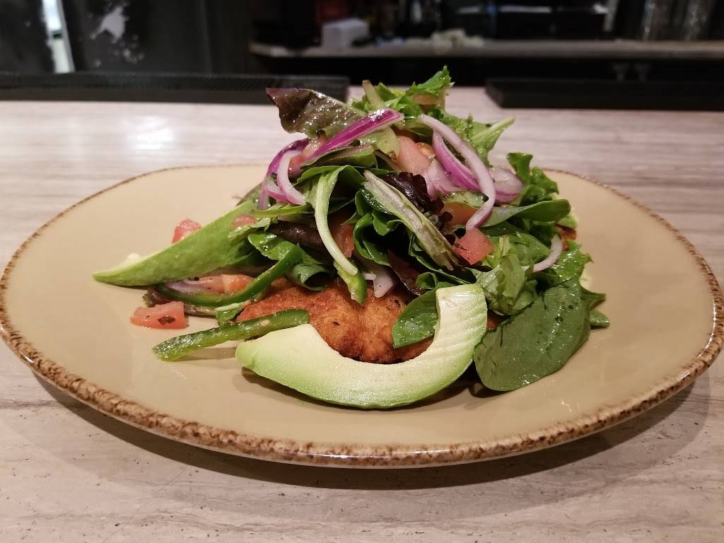 Cafecito | restaurant | 215 E Chestnut St, Chicago, IL 60611, USA | 3126432242 OR +1 312-643-2242