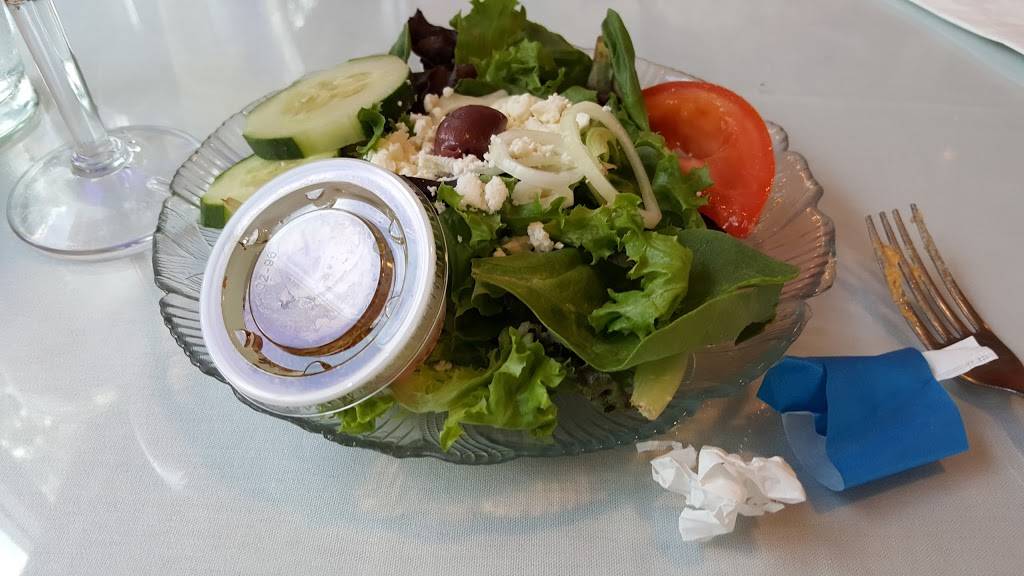 Yannas Taverna | restaurant | 12715 Warwick Blvd A, Newport News, VA 23606, USA | 7579303382 OR +1 757-930-3382