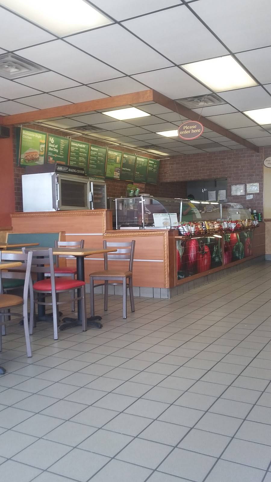 Subway Restaurants | restaurant | 109 W Ovilla Rd, Red Oak, TX 75154, USA | 9722307850 OR +1 972-230-7850