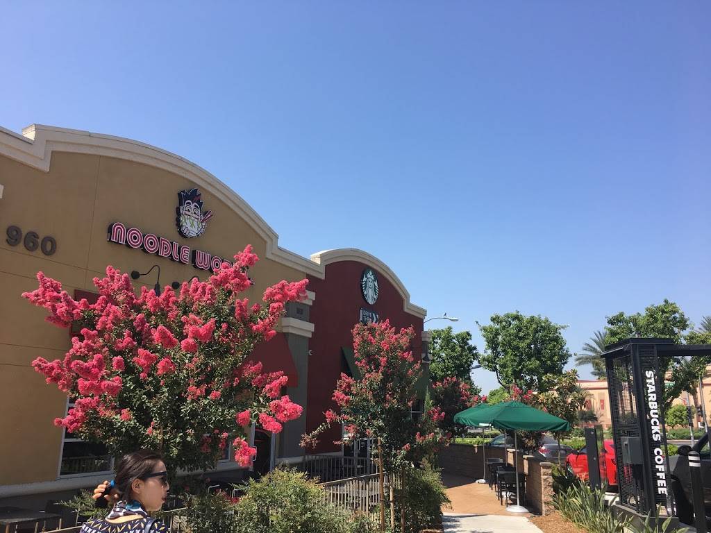 Starbucks | cafe | 960 Ontario Mills Dr, Ontario, CA 91764, USA | 9099878303 OR +1 909-987-8303