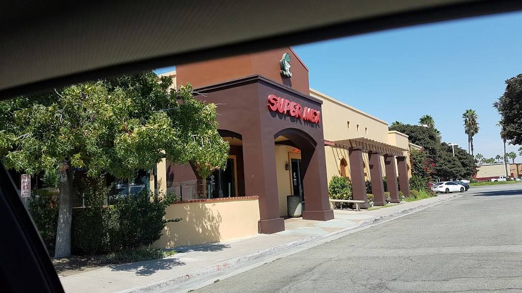 Super Mex | restaurant | 250 W Orangethorpe Ave, Fullerton, CA 92832, USA | 7149922624 OR +1 714-992-2624