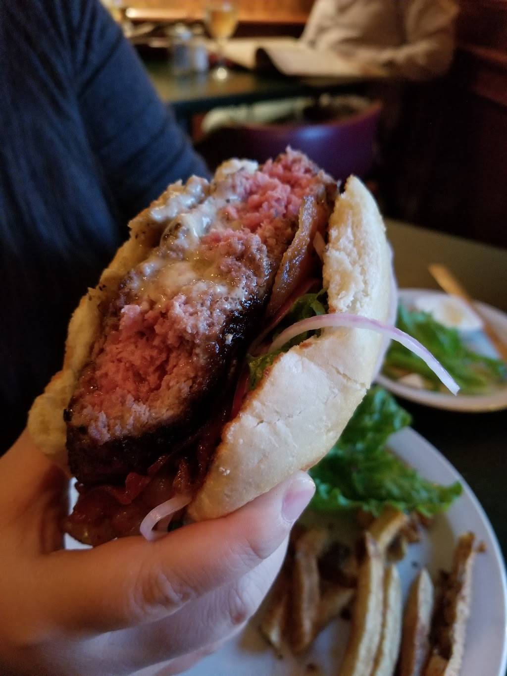 Glen Park Tavern | restaurant | 5507 Main St, Buffalo, NY 14221, USA | 7166269333 OR +1 716-626-9333