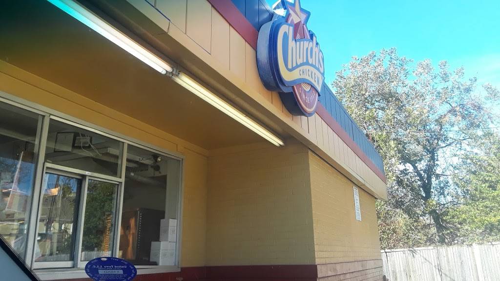 Churchs Chicken | restaurant | 606 N Hampton Rd, Dallas, TX 75208, USA | 2149464015 OR +1 214-946-4015