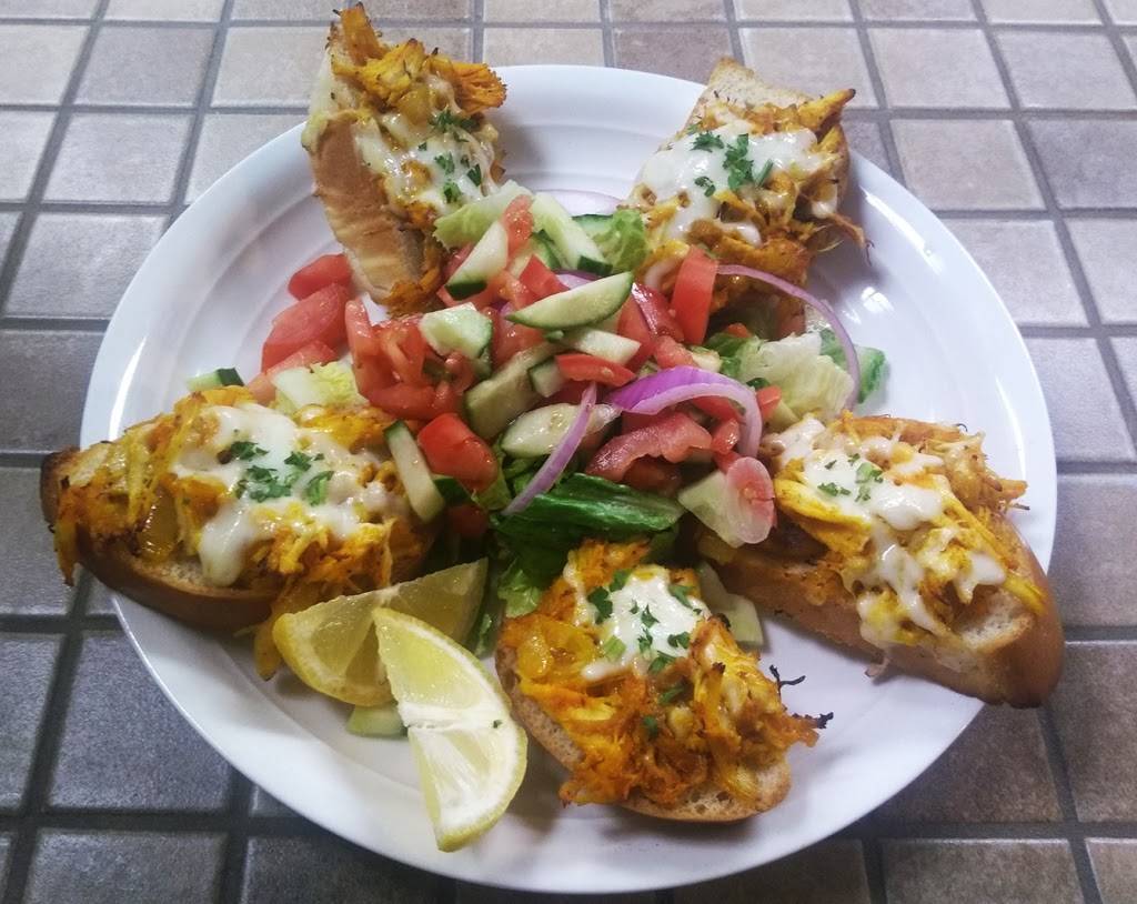 Charlottes Cafe | restaurant | 12454 Warwick Blvd, Newport News, VA 23606, USA | 7575999400 OR +1 757-599-9400