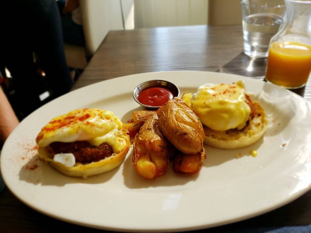 Waters Edge Restaurant and Bar | restaurant | 1510 Anchors Way, Ventura, CA 93001, USA | 8056421200 OR +1 805-642-1200