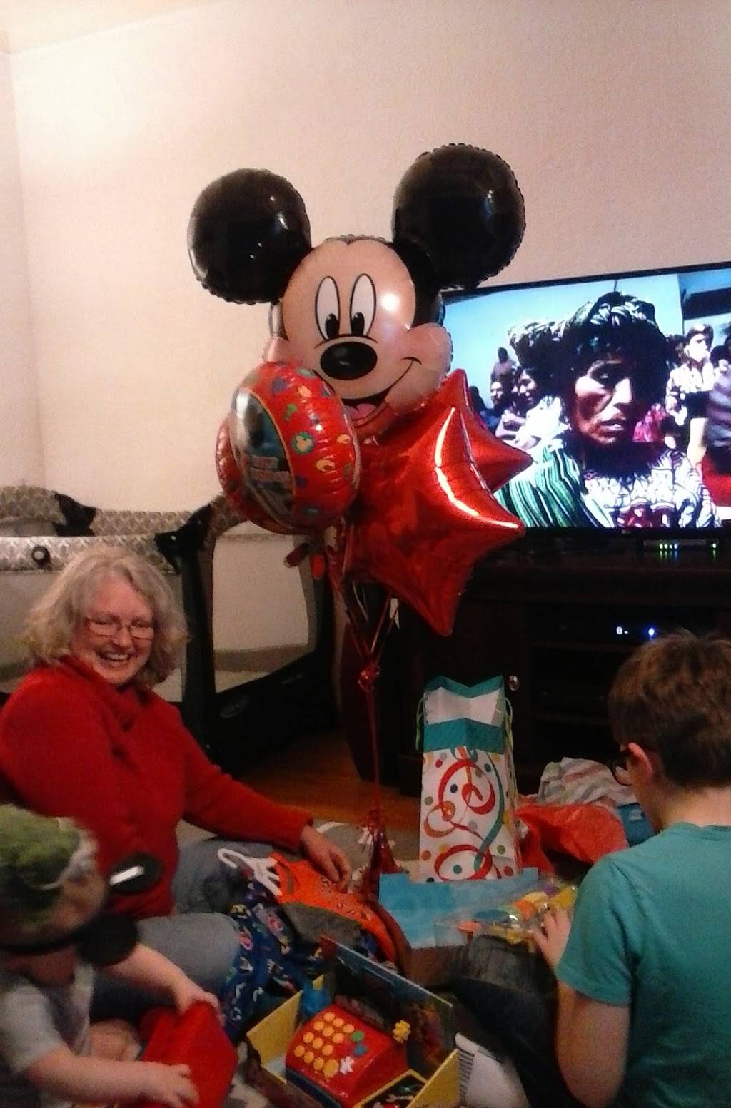 Gators Frozen Custard | restaurant | 406 W Hwy 50, OFallon, IL 62269, USA | 6186241944 OR +1 618-624-1944