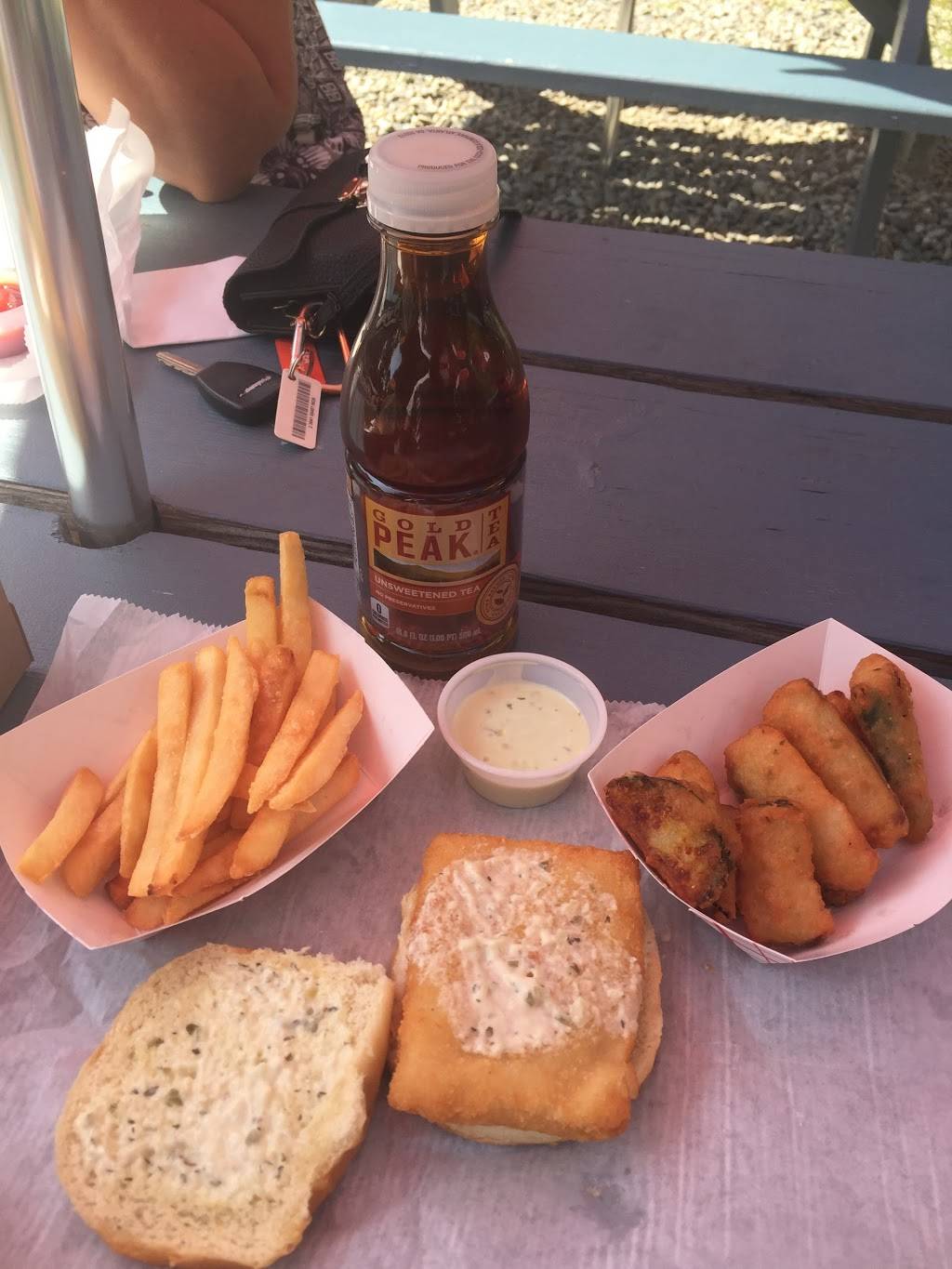 Larsons Lunch Box | restaurant | 430 Main St, Damariscotta, ME 04543, USA | 2075635755 OR +1 207-563-5755