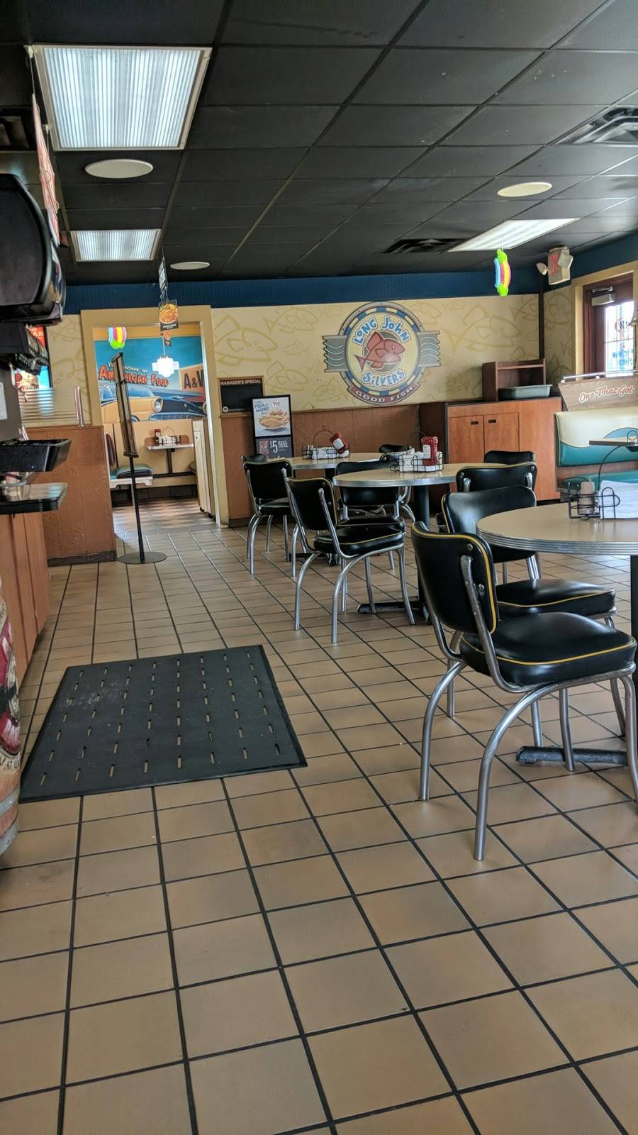 Long John Silvers / A&W | restaurant | 1208 Charleston Ave, Mattoon, IL 61938, USA | 2172355354 OR +1 217-235-5354