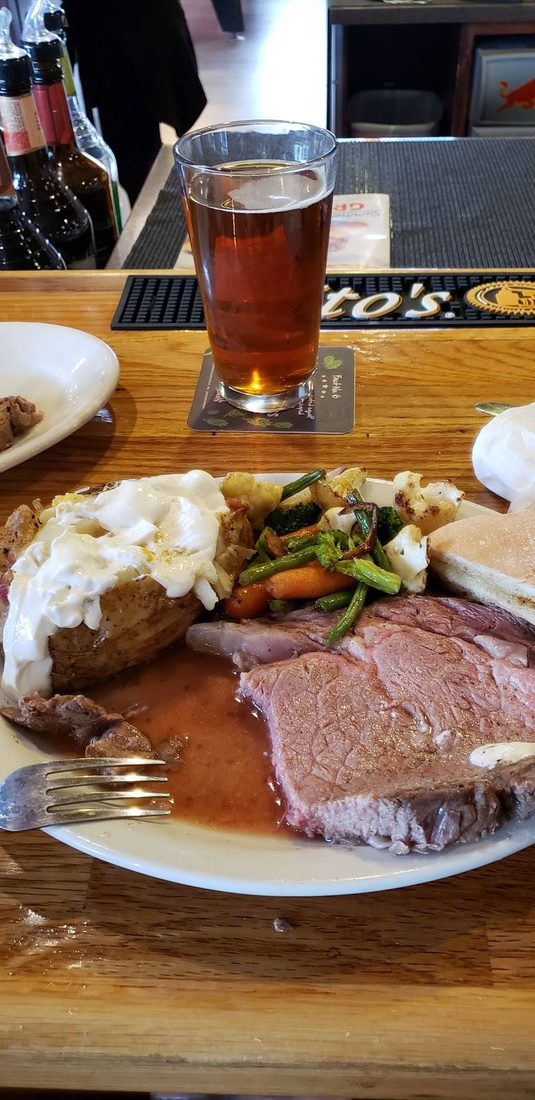 Spur of the Moment | restaurant | 8885 S Spruce Mountain Rd, Larkspur, CO 80118, USA | 3036812990 OR +1 303-681-2990