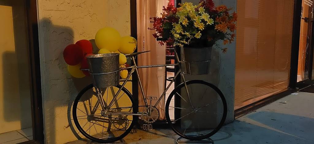 Indian Street Food - Vegetarian Only | restaurant | 07240 001 012, Gainesville, FL 32608, USA | 3522255008 OR +1 352-225-5008