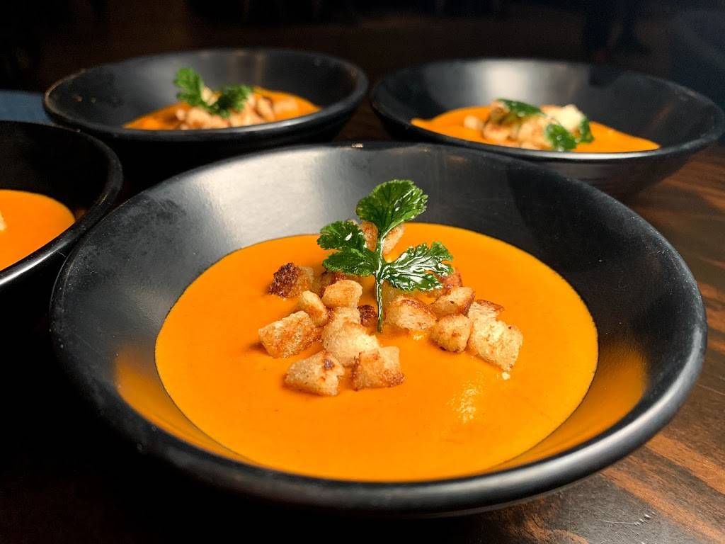 Krung Siam Thai Restaurant & Bar | restaurant | 3755 Spring Mountain Rd #102, Las Vegas, NV 89102, USA | 7027359485 OR +1 702-735-9485