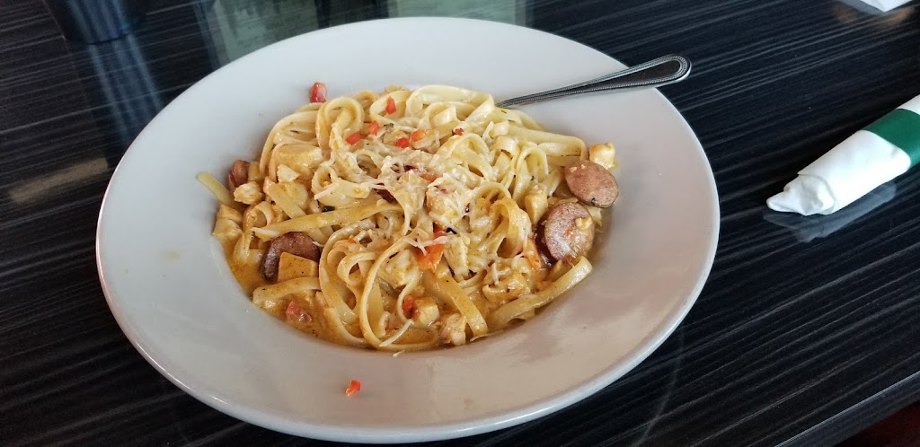 The Cabin Bar & Grill | restaurant | 2763 AZ-260, Overgaard, AZ 85933, USA | 9285356117 OR +1 928-535-6117