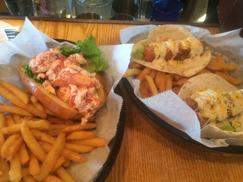 Rose Alley Ale House | restaurant | 94 Front St, New Bedford, MA 02740, USA | 5088585123 OR +1 508-858-5123